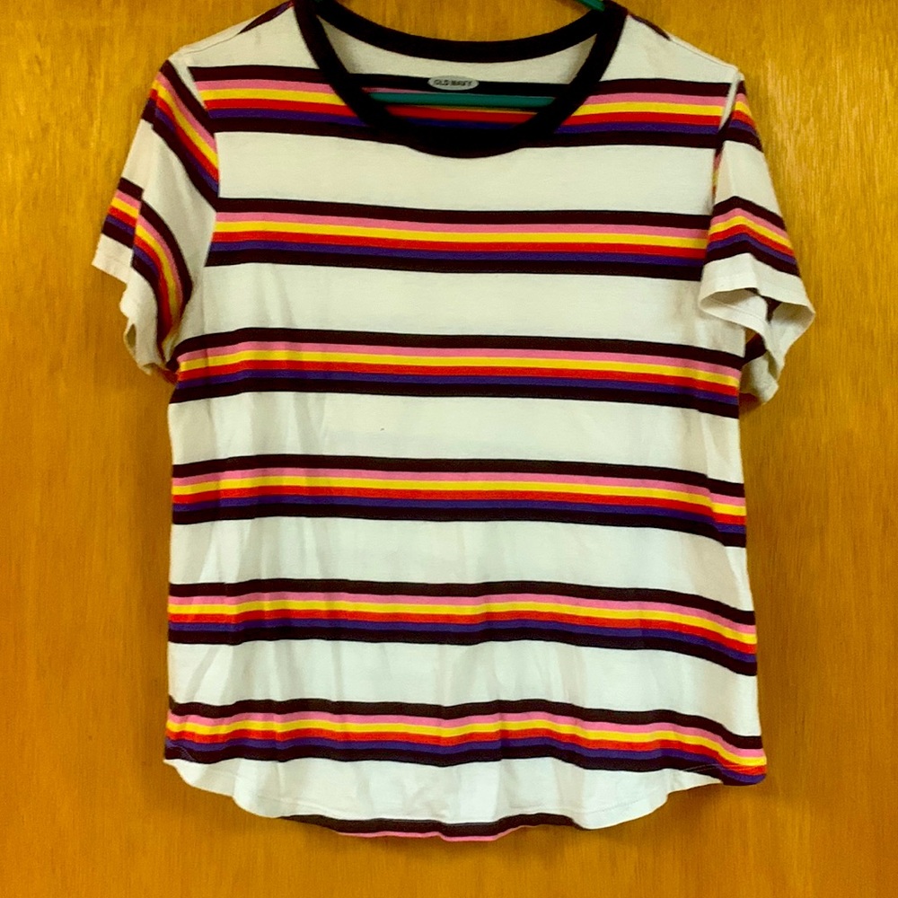 Old navy t shirt